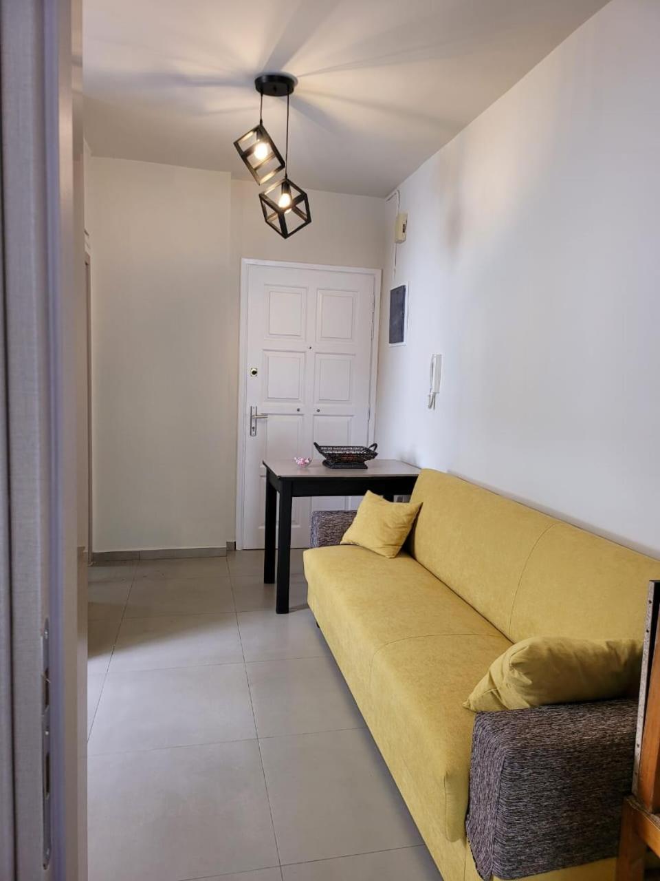 Stephie'S Apartment By The Sea Rafina  Exterior photo