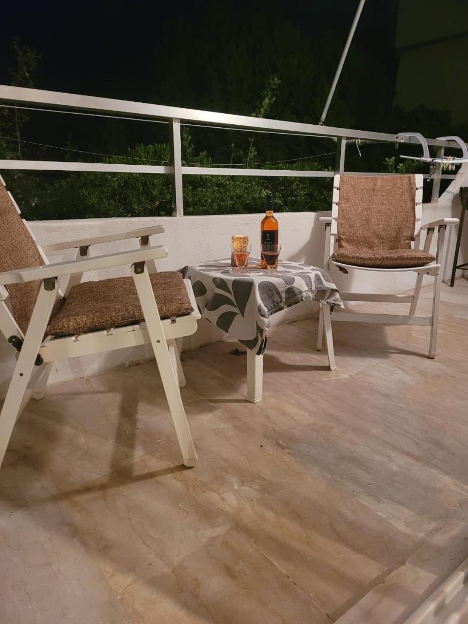 Stephie'S Apartment By The Sea Rafina  Exterior photo
