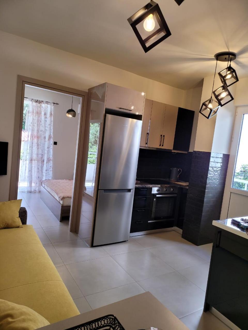 Stephie'S Apartment By The Sea Rafina  Exterior photo